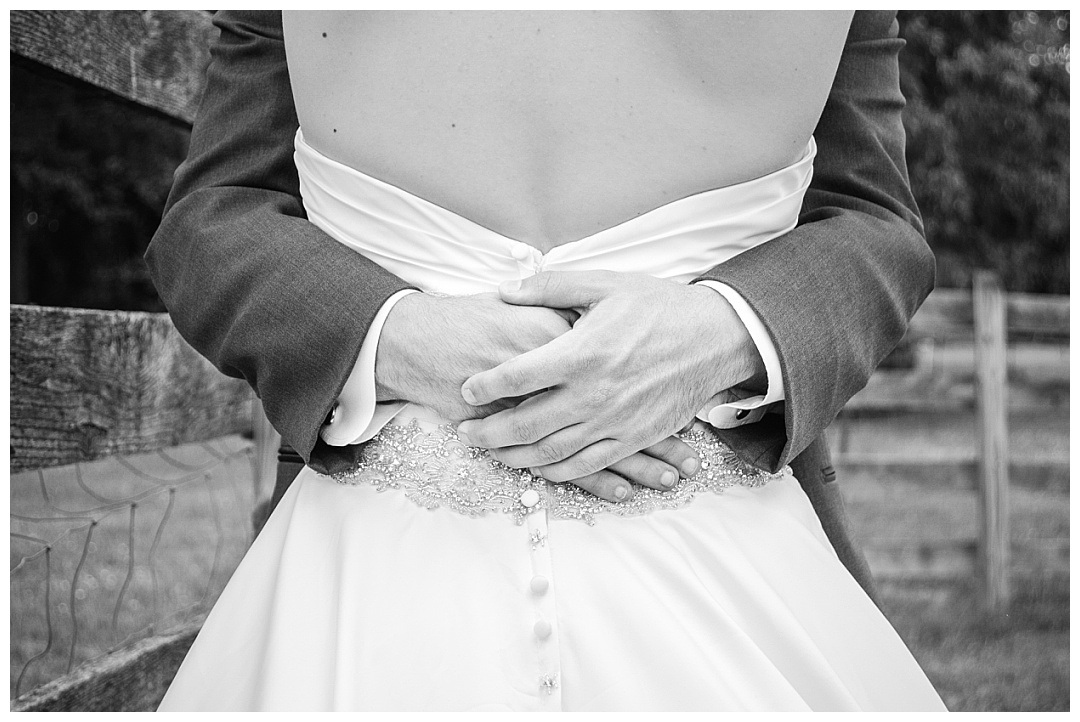 Kinder Farm Wedding Photos | Aaron Haslinger Photography