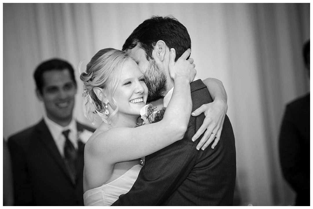 Kinder Farm Wedding Photos | Aaron Haslinger Photography