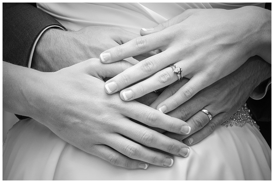 Kinder Farm Wedding Photos | Aaron Haslinger Photography