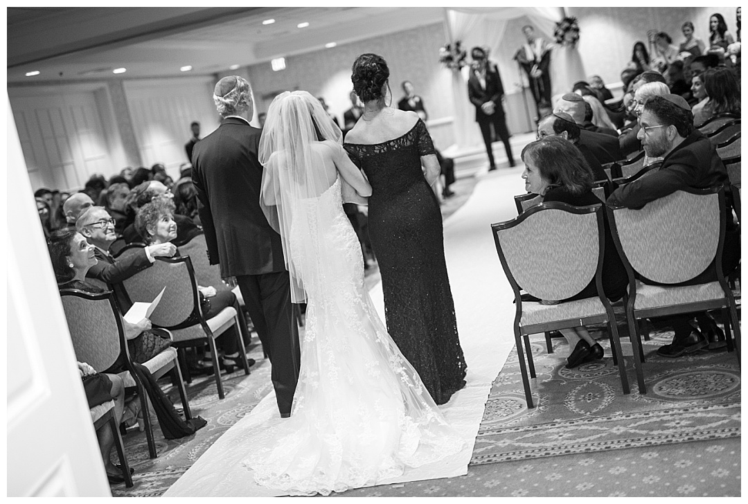 Baltimore-Suburban-Country-Club-Wedding-Aaron-Haslinger-Photography