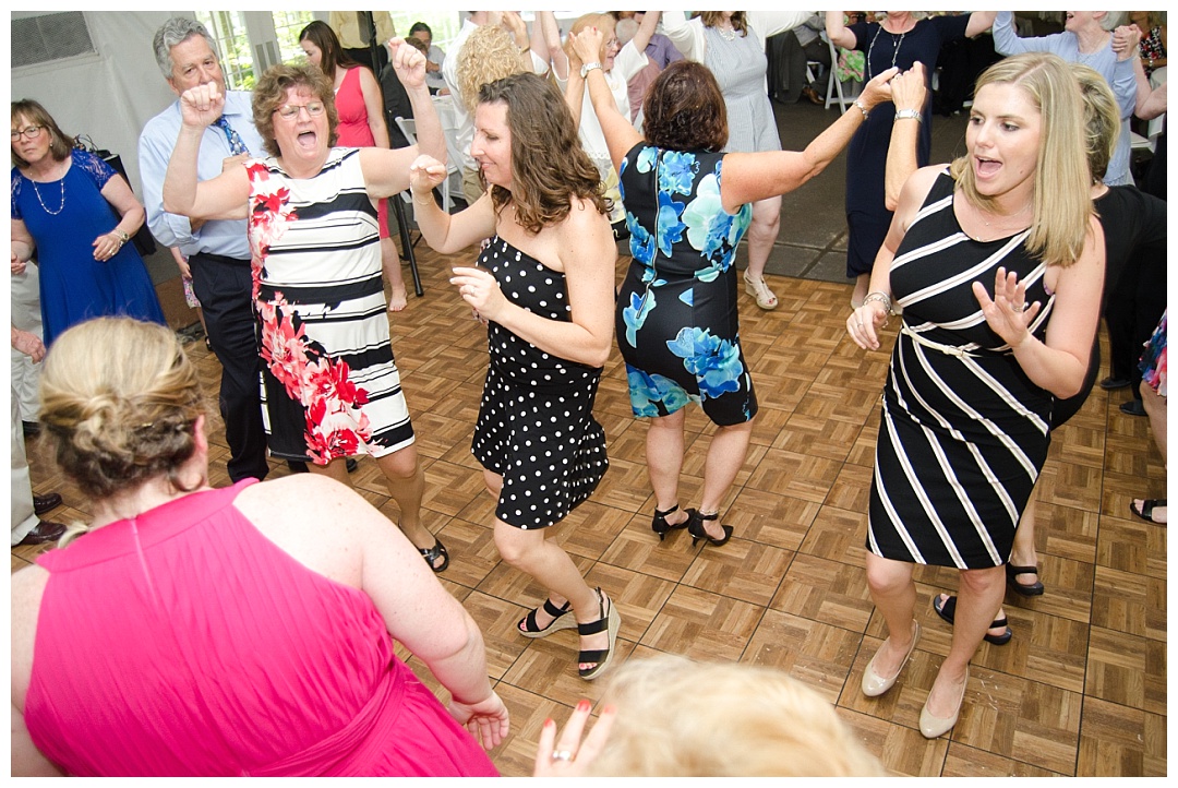 wedding reception dancing