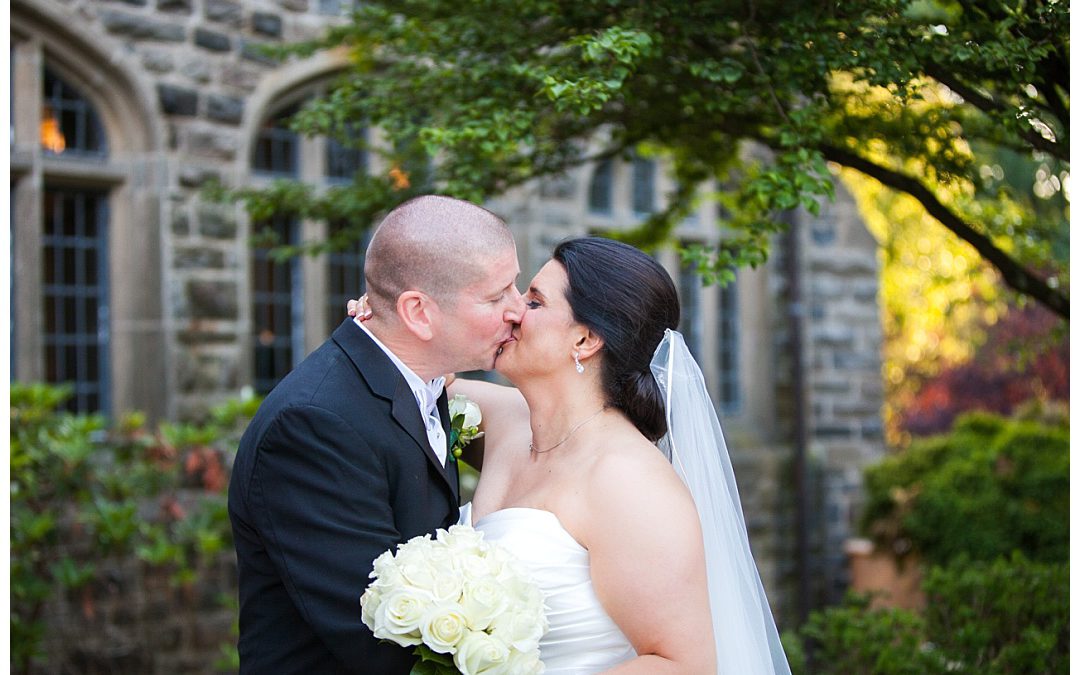 Nicole + Patrick | Maryvale Castle Wedding Photos | Baltimore Wedding Photographer