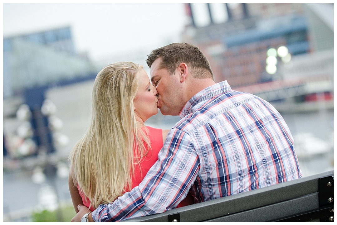 Engagement Photos Visionary Arts Museum | Aaron Haslinger Photography