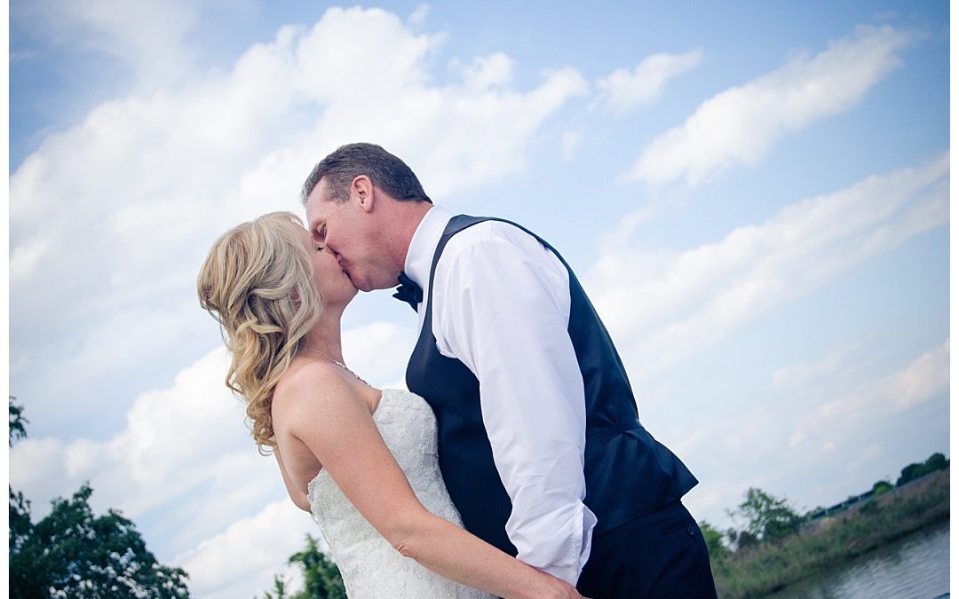 Karen + Ralph | Kent Manor Inn | Maryland Wedding Photographer