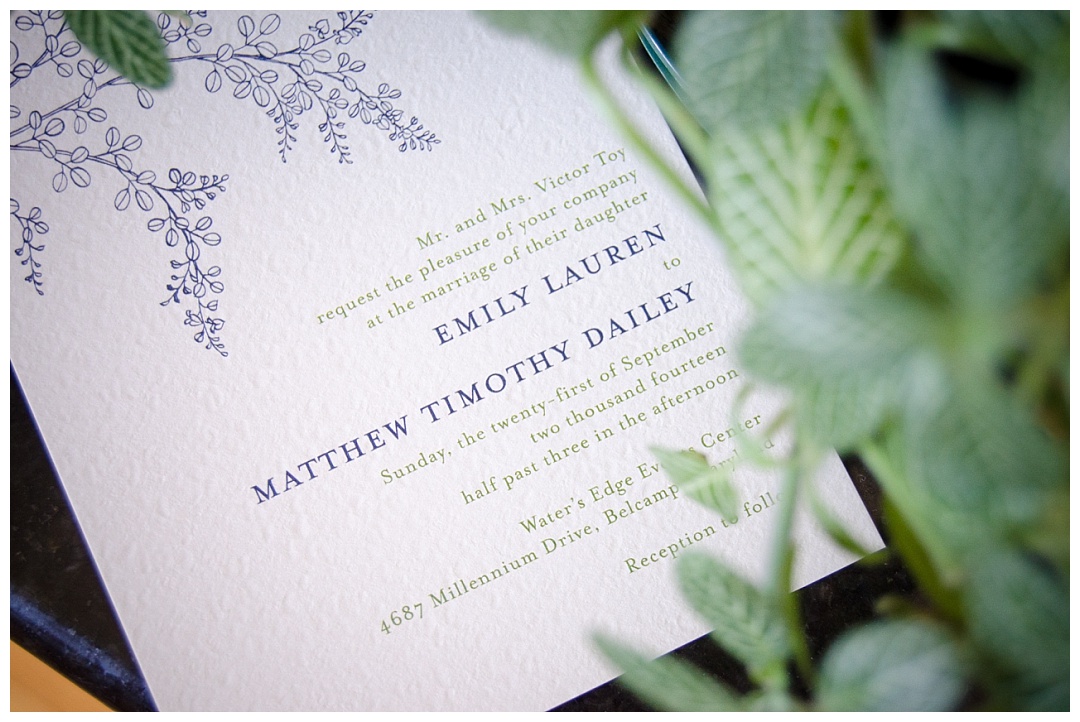 Water's Edge Event Center Wedding Photos | Aaron Haslinger Photography